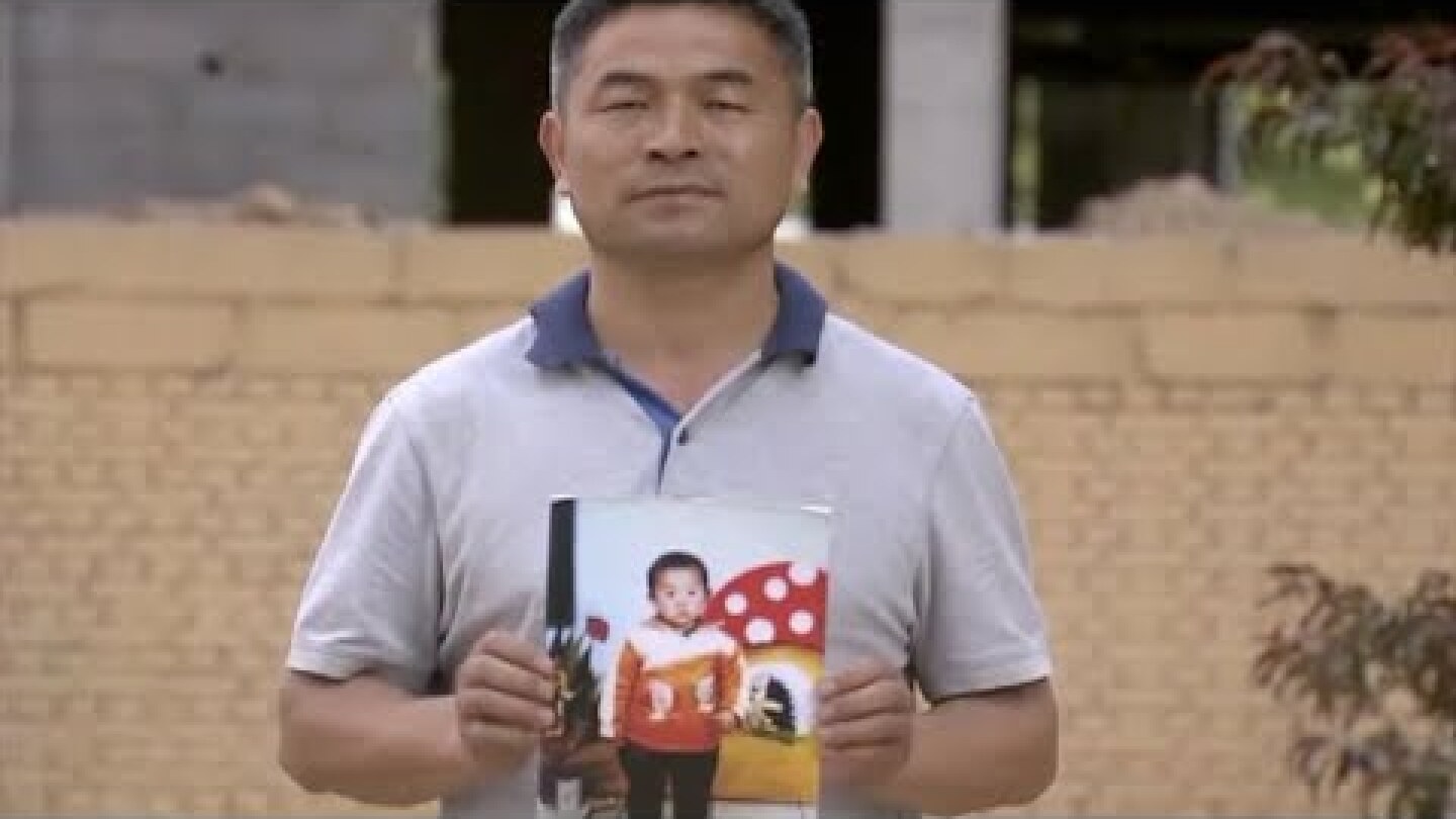 Father reunited with son after 24-year journey across China