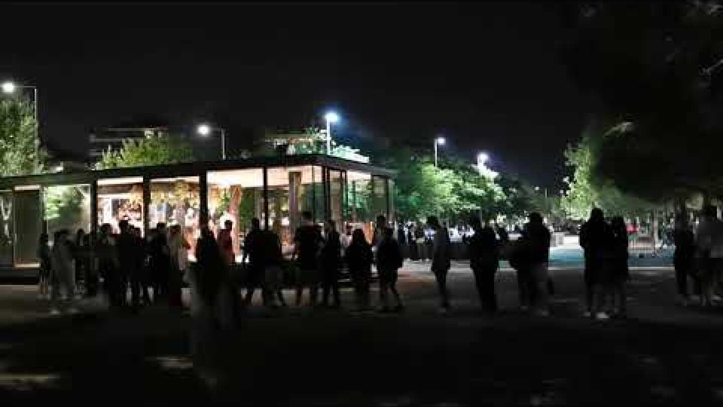 Κοκτέιλ στη νέα παραλία στη Θεσσαλονίκη - GRTimes.gr