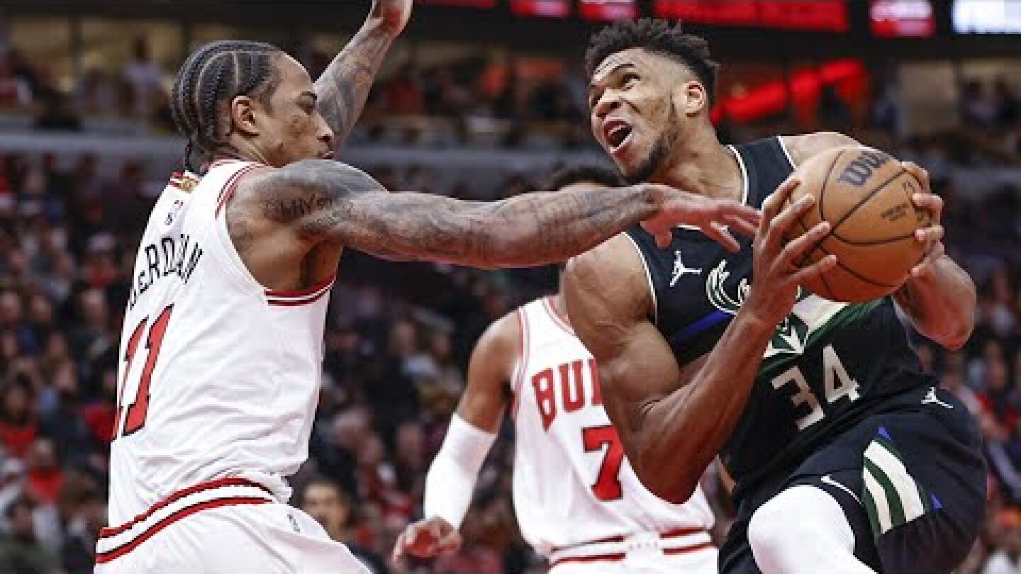 Milwaukee Bucks vs Chicago Bulls Full Game 1 Highlights | 2021-22 NBA Playoffs