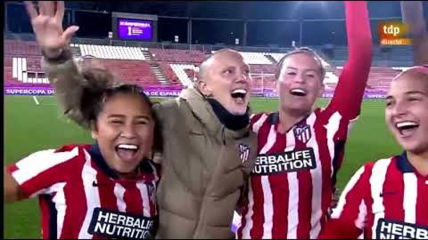 Virginia Torrecilla brings the Super Cup.