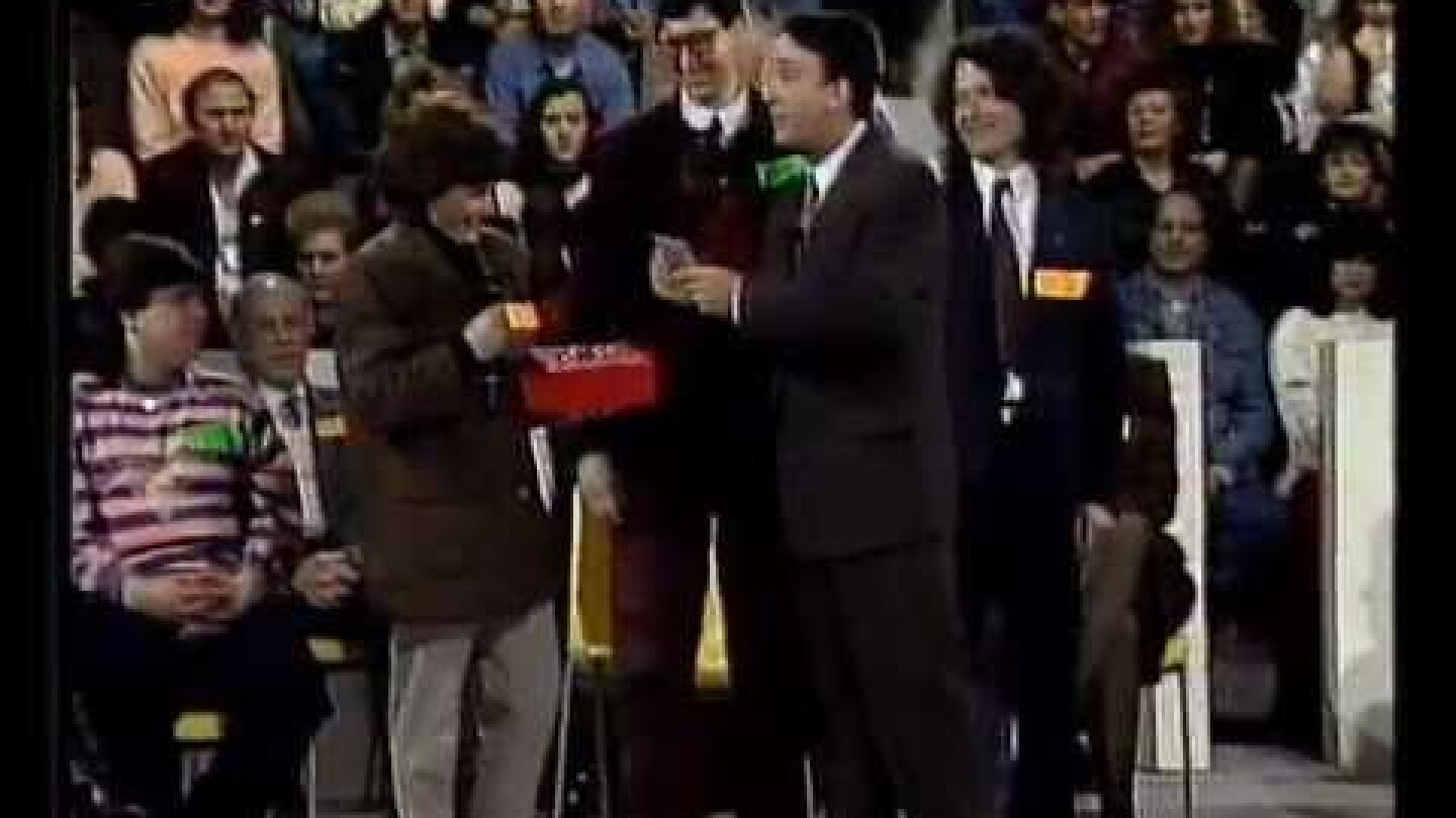 Το Μεγάλο Παζάρι - Mega Channel - Aντρέας Μικρούτσικος