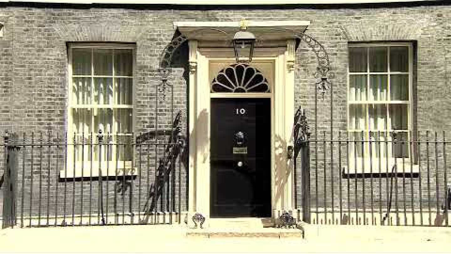 Theresa May expected to announce departure date – watch live