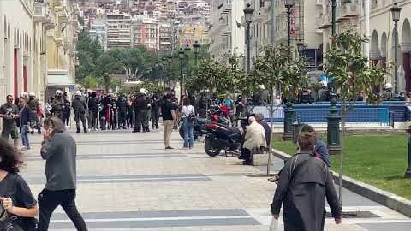 Thestival.gr Πορεία Ιερού Λόχου και αντιεξουσιαστών