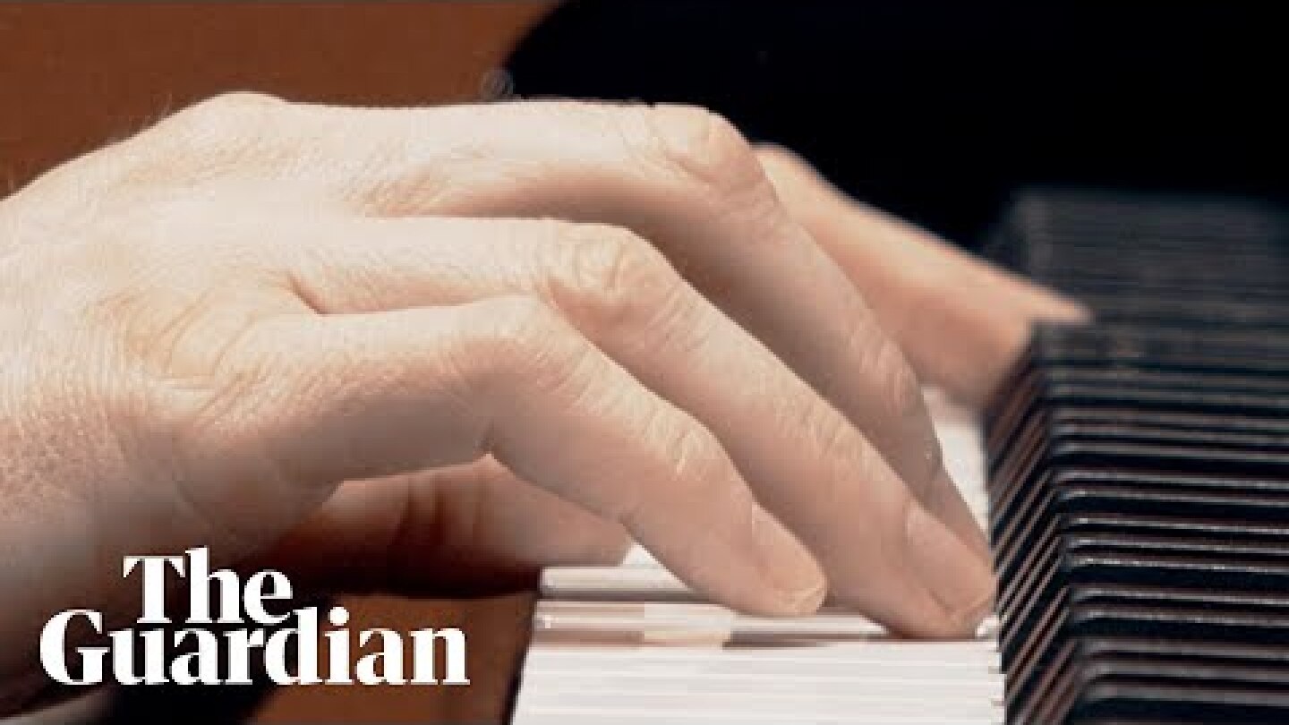 Alexandre Tharaud performs ‘Valse inédite’ by Erik Satie – Video