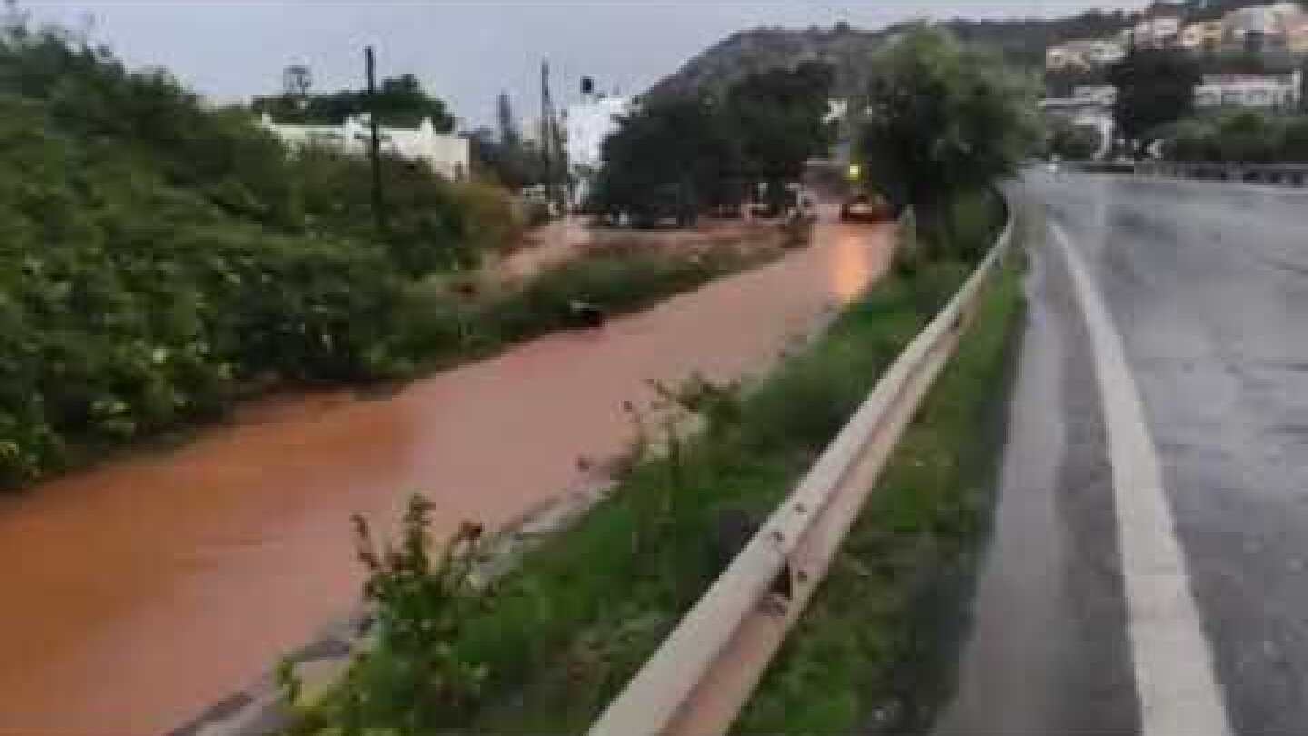 Σοβαρα προβλήματα στη Σταλίδα του Δήμου Χερσονήσου από τη βροχόπτωση