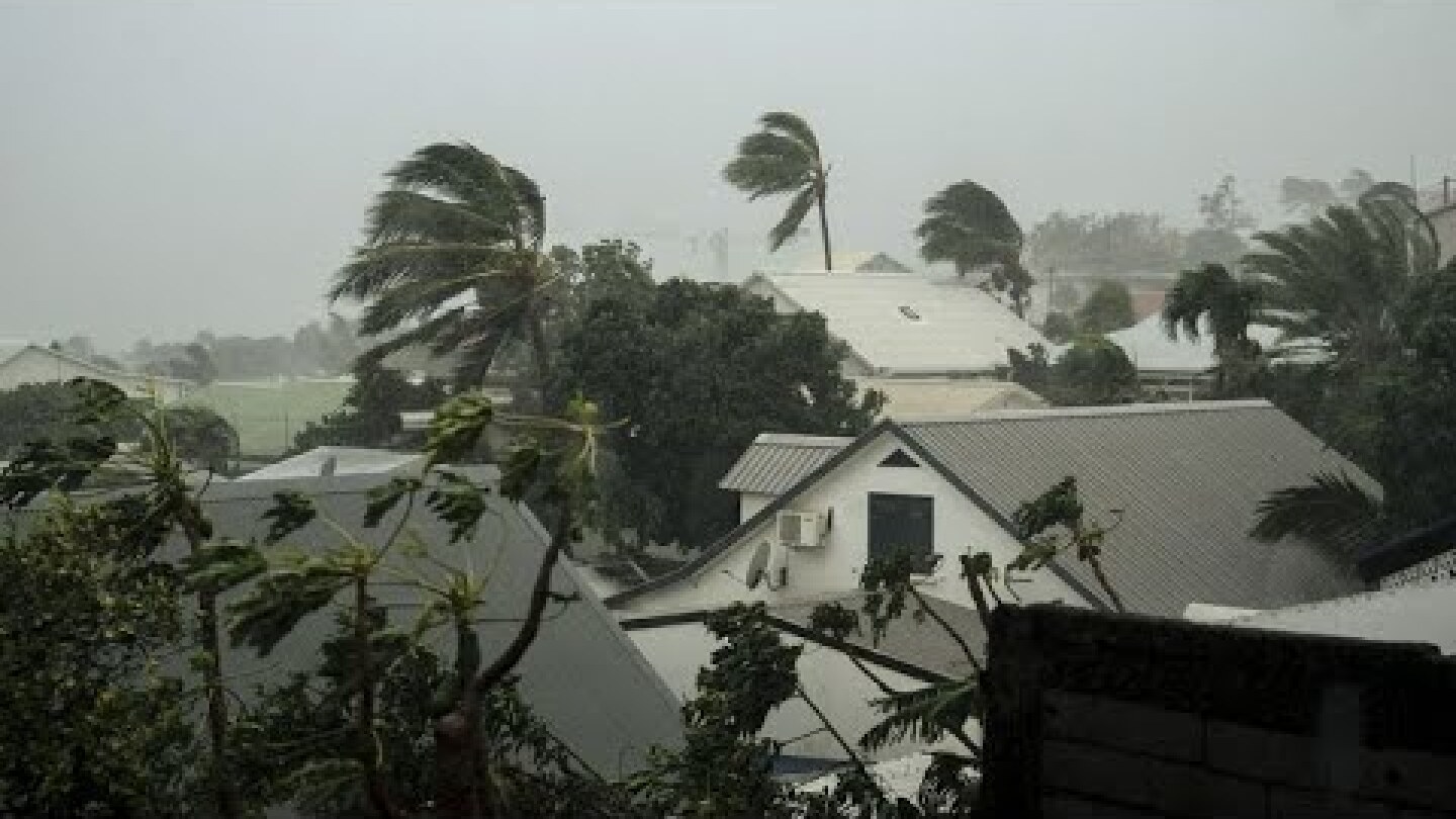 Cars submerged as Cyclone Belal sparks flash flooding in Mauritius