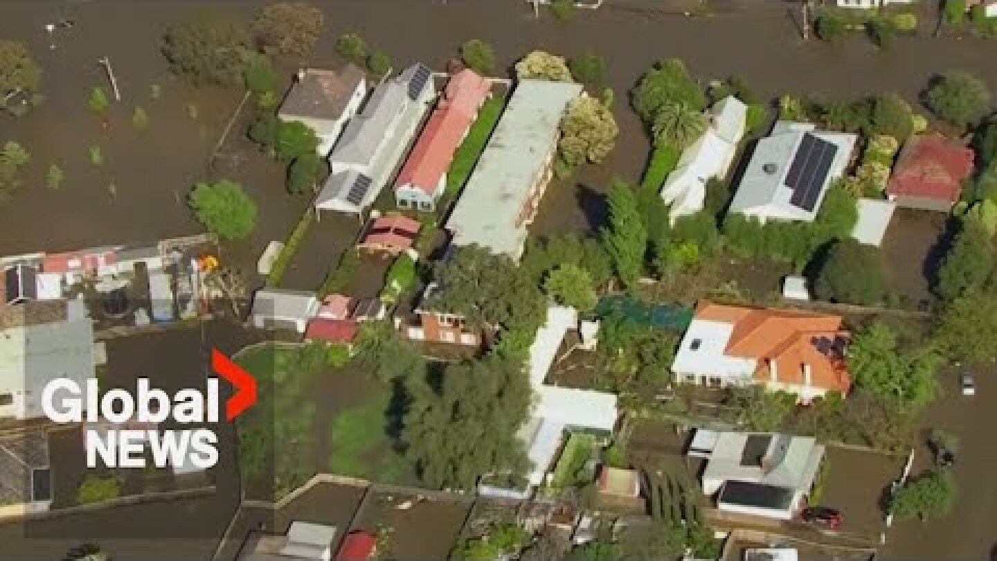 Australia floods: Melbourne streets inundated as heavy rain slams southeast