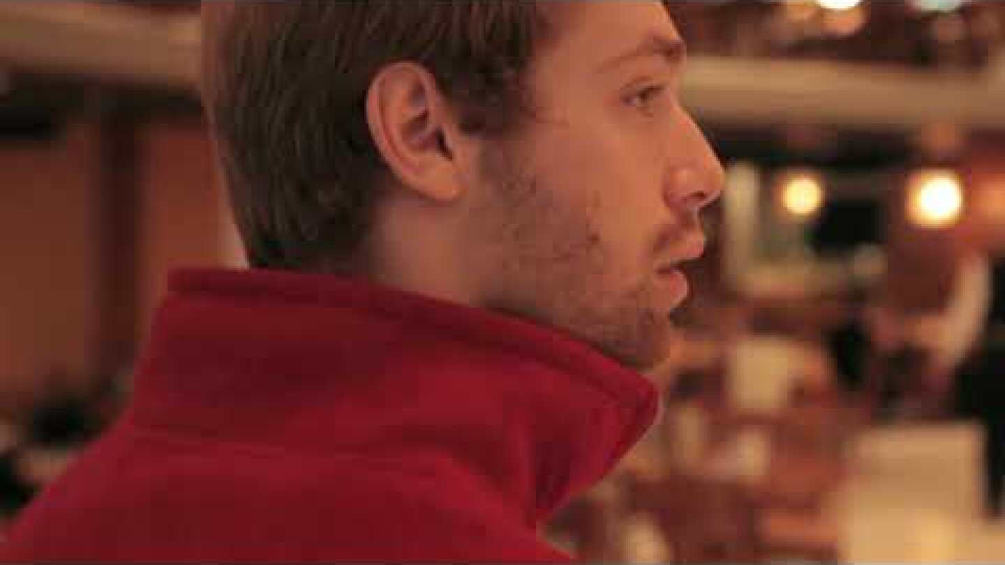 ΤΟ ΑΓΟΡΙ ΤΡΩΕΙ ΤΟ ΦΑΓΗΤΟ ΤΟΥ ΠΟΥΛΙΟΥ - trailer