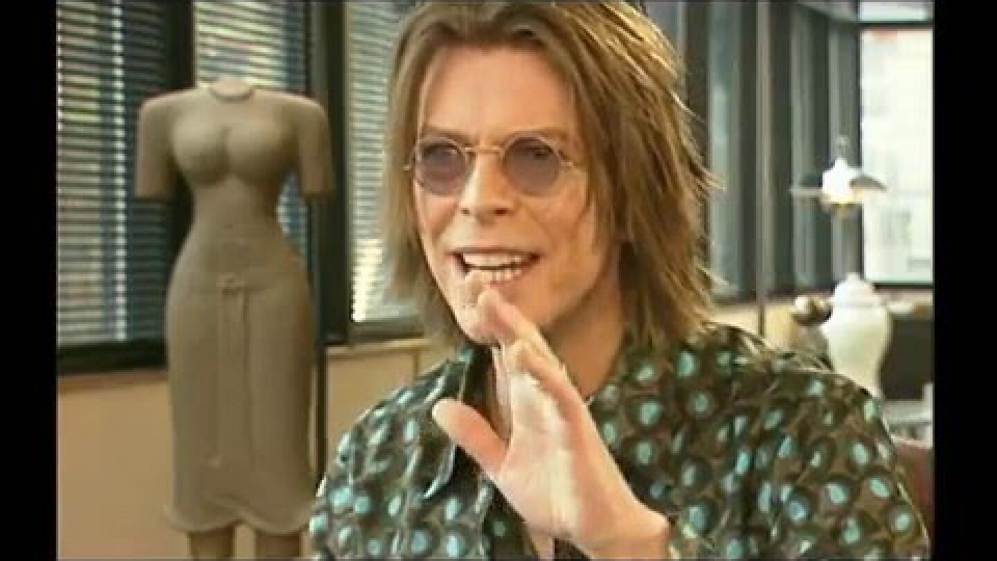 David Bowie predicted in 1999 the impact of the Internet in BBC interview