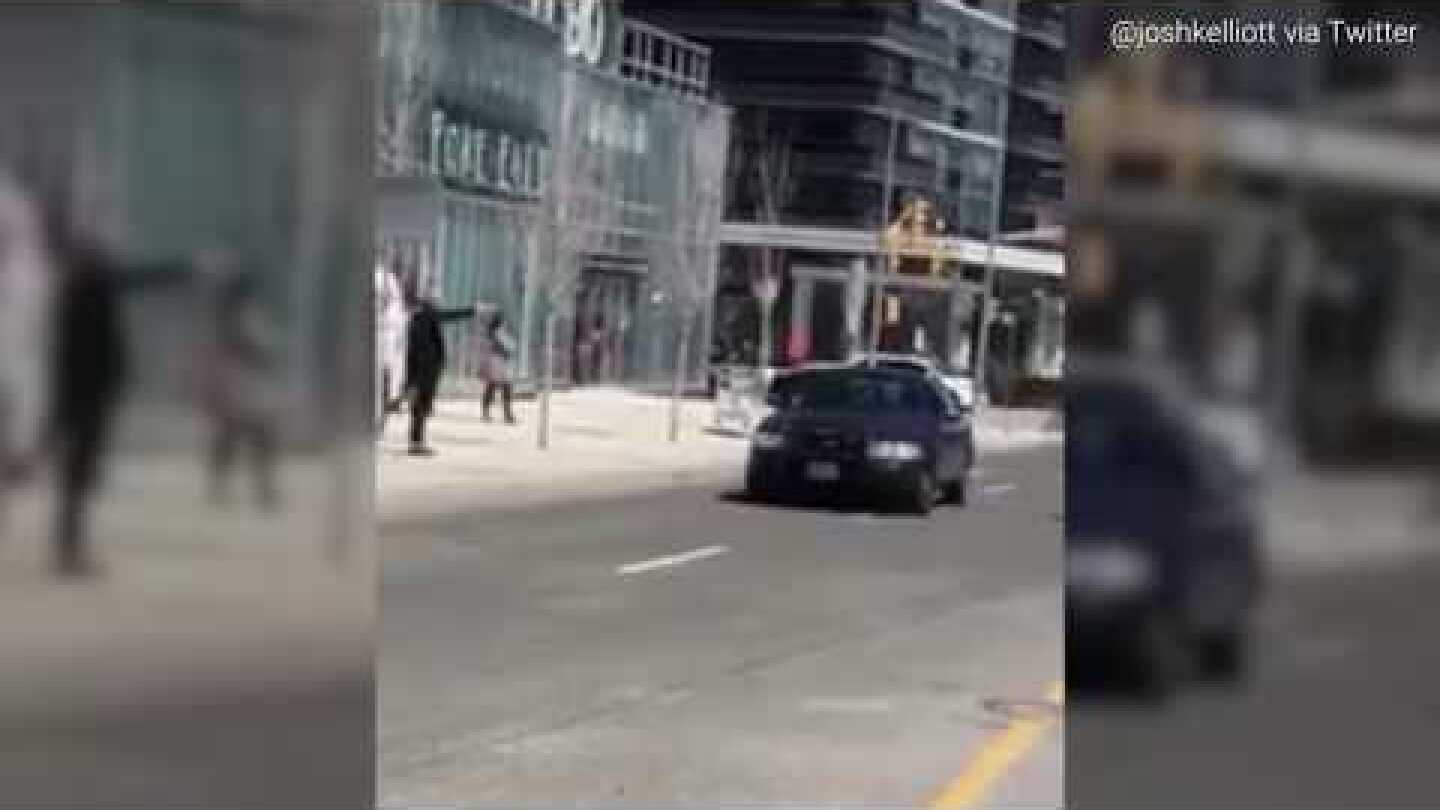 BREAKING: Videos of Toronto van suspect being arrested