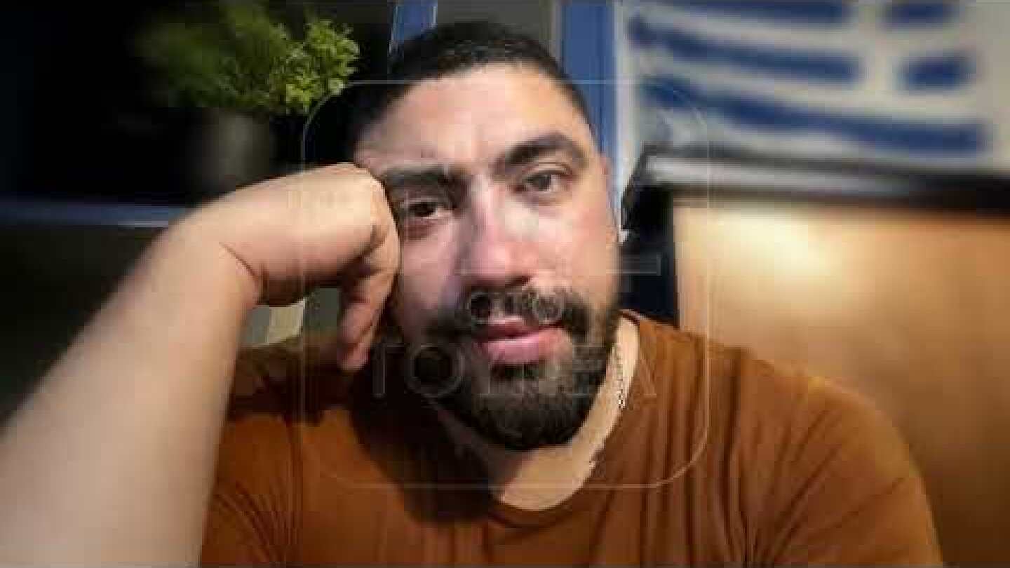 Το ορφανό αποτύπωμα δίπλα στο ματωμένο μπουκάλι…