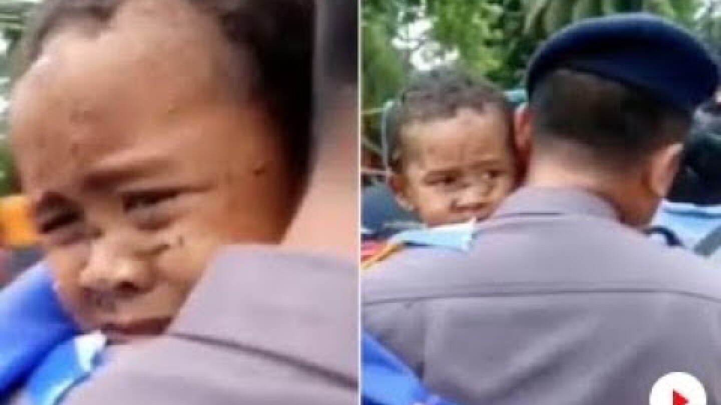 Indonesia tsunami  Boy, 5, Pulled Alive From Rubble 12 HOURS After Sisaster