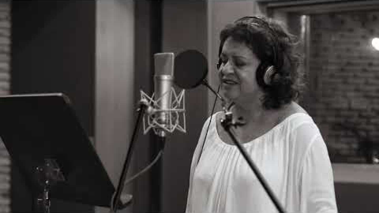 Η ΤΡΟΜΕΡΗ ΣΙΩΠΗ - ΕΛΕΝΗ ΚΟΚΚΙΔΟΥ