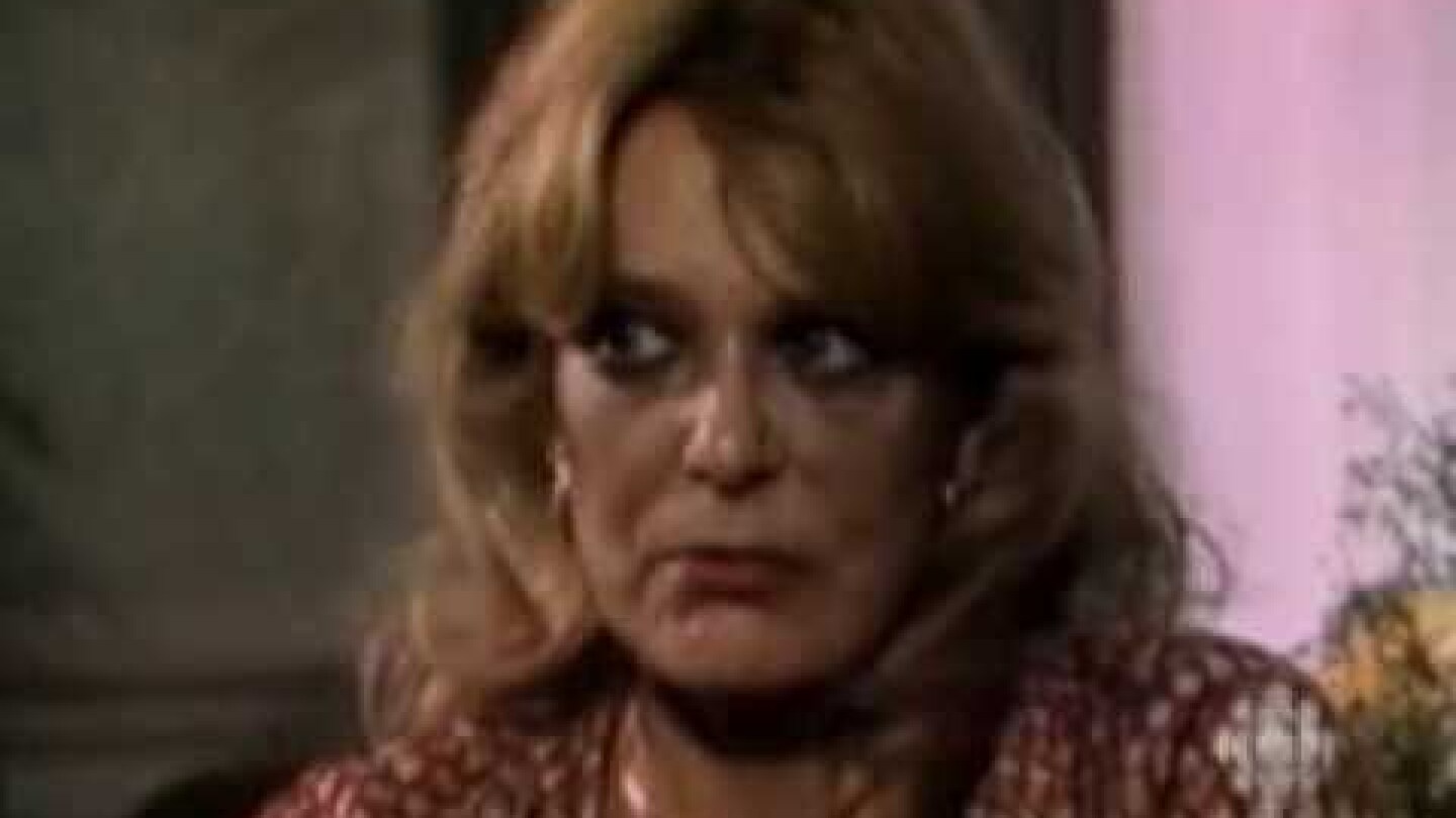 Greek actor/politician Melina Mercouri on being a national hero: CBC Archives | CBC