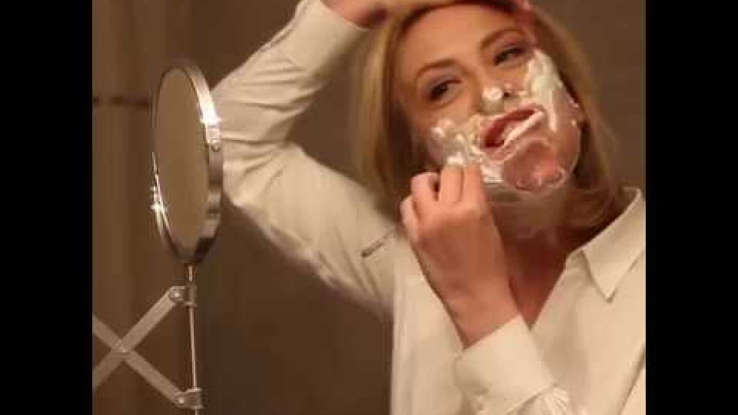 και η Δουρου ξυρίζεται