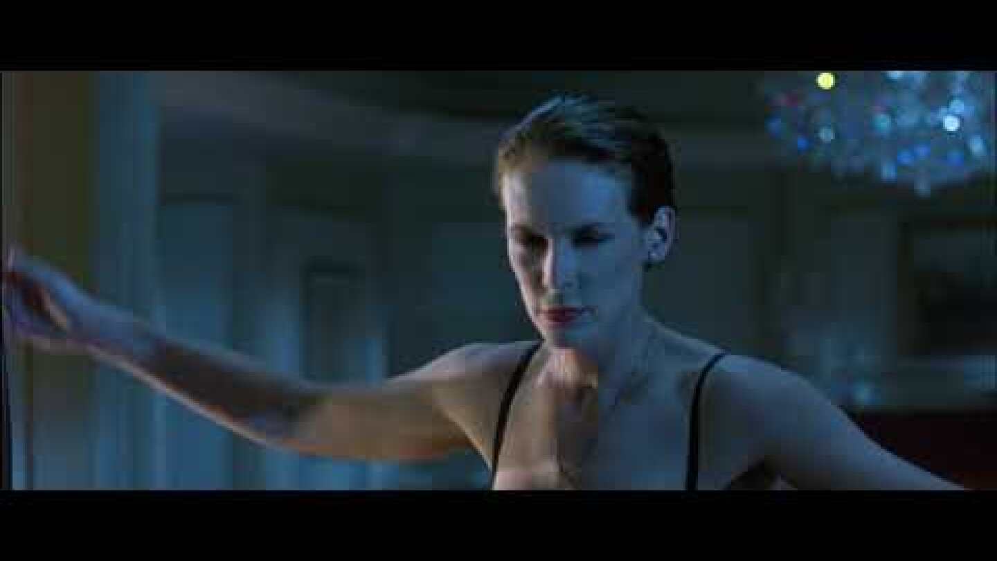 Helen Dances.  True Lies (1994)