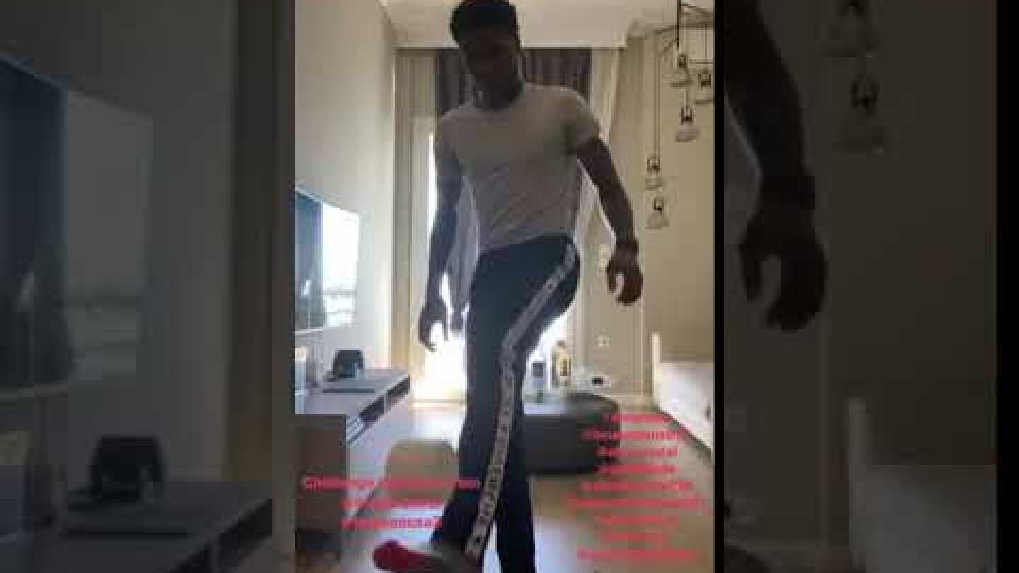 Ο Ιντέγε κάνει toilet paper challenge