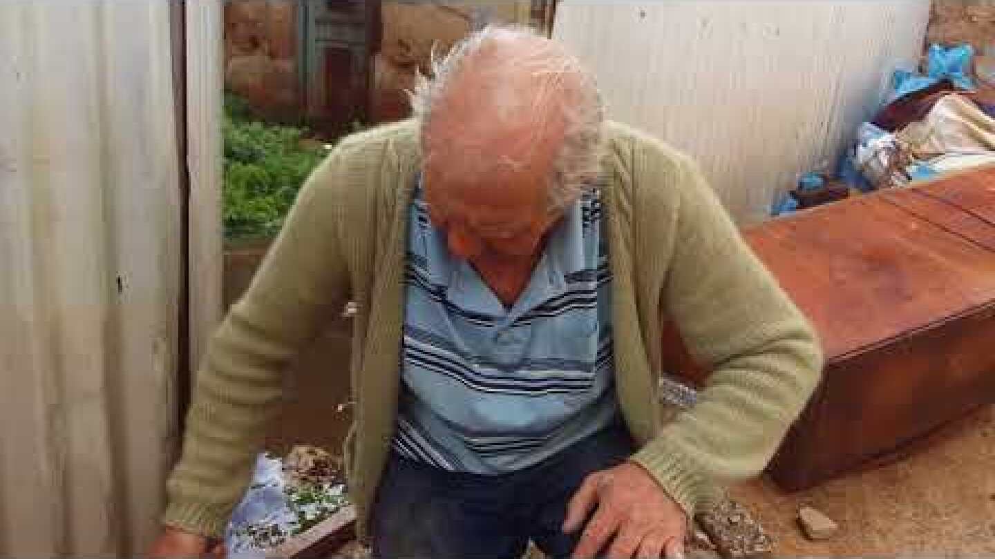 Athens Voice - Κάτοικοι Μάνδρας: Έχουν πλημμυρίσει τα πάντα...