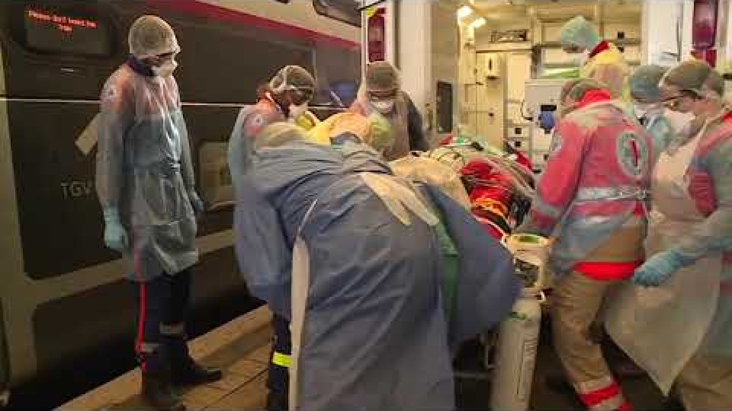 Coronavirus : Le TGV médicalisé quitte la gare de Strasbourg en direction des Pays de la Loire