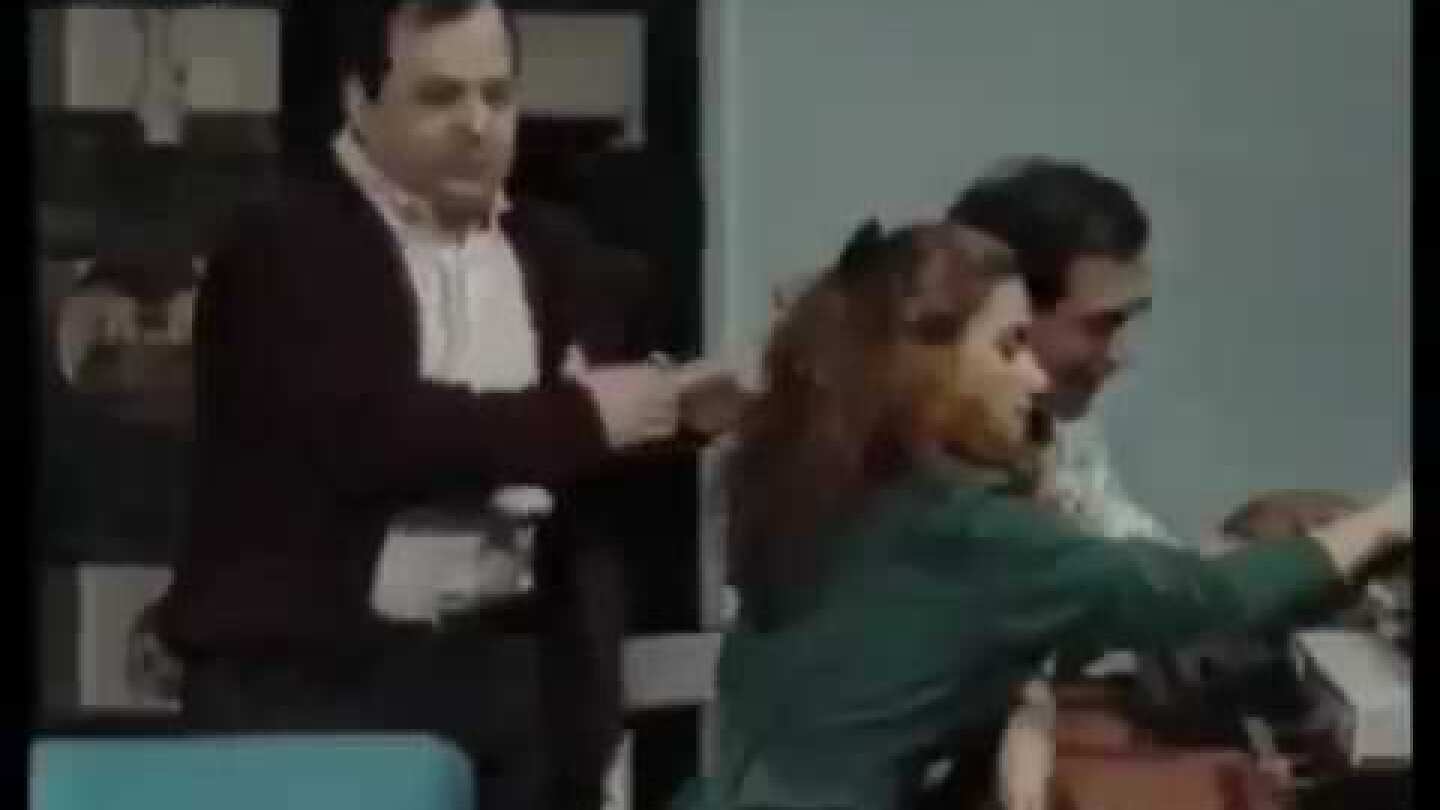 ΑΥΘΑΙΡΕΤΟΙ - ΧΡΗΣΤΟΣ ΒΑΛΑΒΑΝΙΔΗΣ