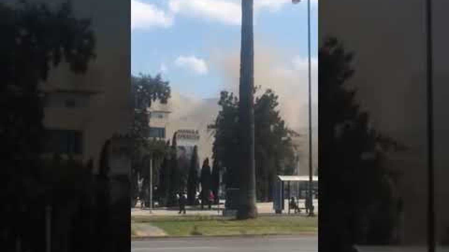 Πυρκαγιά στο κέντρο της Γλυφάδας