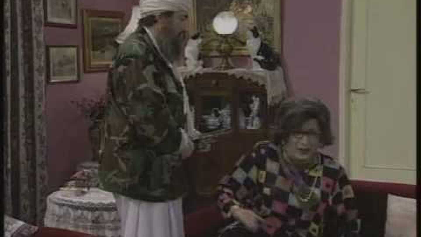 Tzimis Panousis Osama- 10 Mikroi Mitsoi