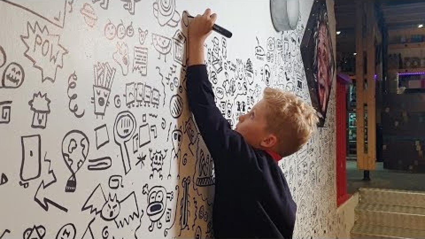 Boy Told Off For Doodles Becomes Restaurant Artist