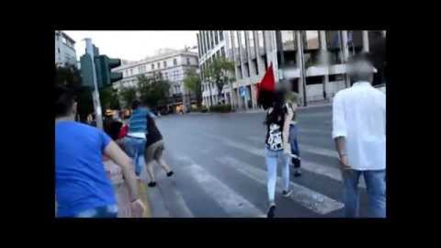 Επίθεση φασιστών στο μπλοκ της Ροσινάντε κατά την πορεία αλληλεγγύης στους Τούρκους της ΑΤΙΚ
