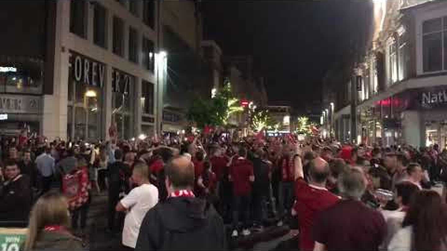 CHAMPIONS LEAGUE Final 19: LIVERPOOL FANS CELEBRATE