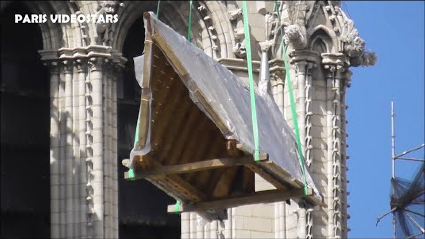 Chantier de Reconstruction Cathédrale Notre Dame de Paris - 10 avril 2024 Flèche, Toiture prémontée