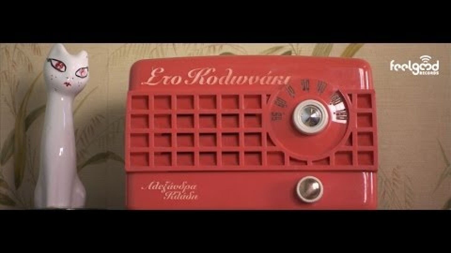 Αλεξάνδρα Κλάδη - Στο Κολωνάκι | Alexandra Kladi - Sto Kolonaki - Official Video Clip