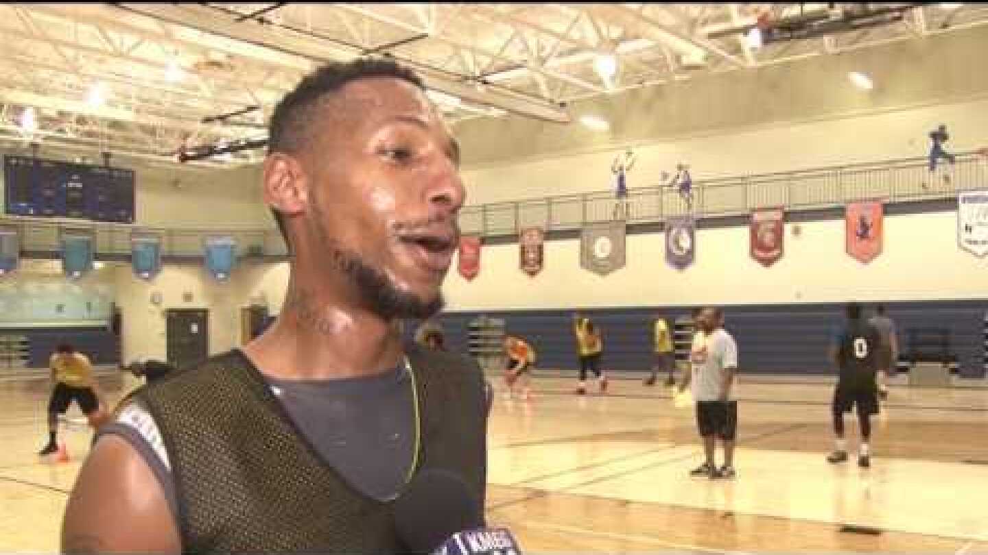 One Armed Basketball Player Is A Handful For Opposing Players