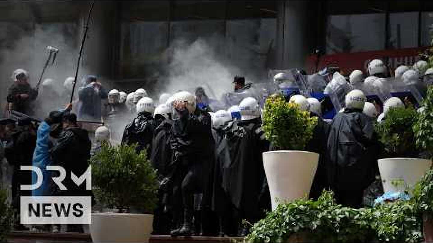 WATCH: Turkish Police Storm Opposition CHP Headquarters And Detain Leader Ozgur Ozel | AC1G