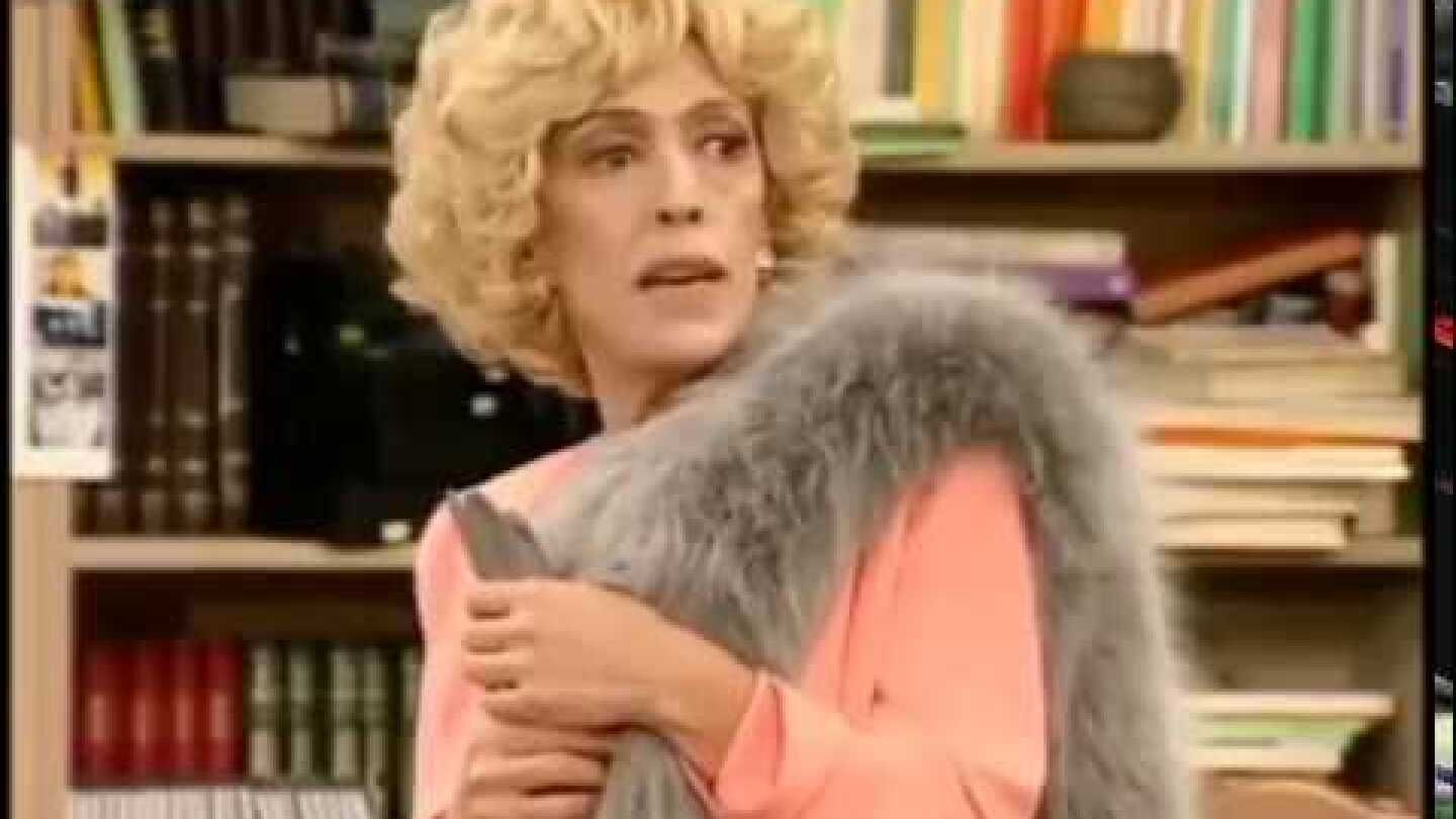 Δύο Ξένοι - Φλώρα Vs Ντένη " Τούρκα Μάνα "