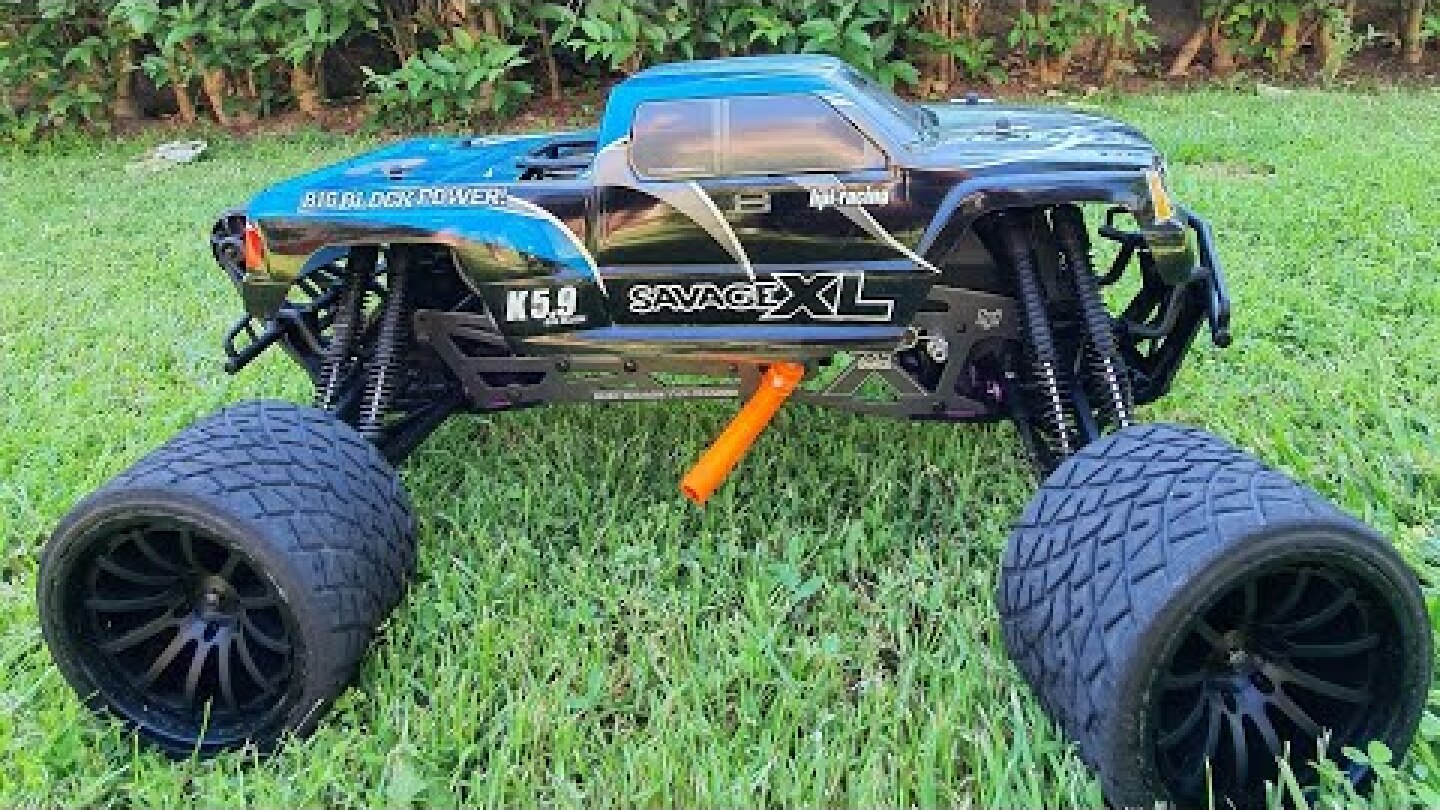 HPI savage XL extreme punishment by: HPI RACING HELLAS
