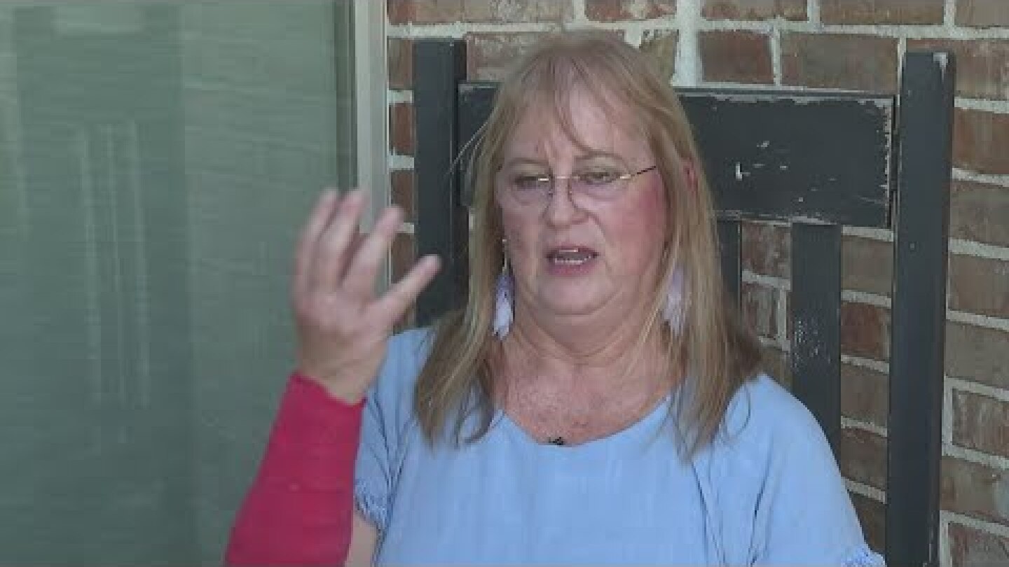 Texas woman attacked by snake and hawk while mowing her lawn