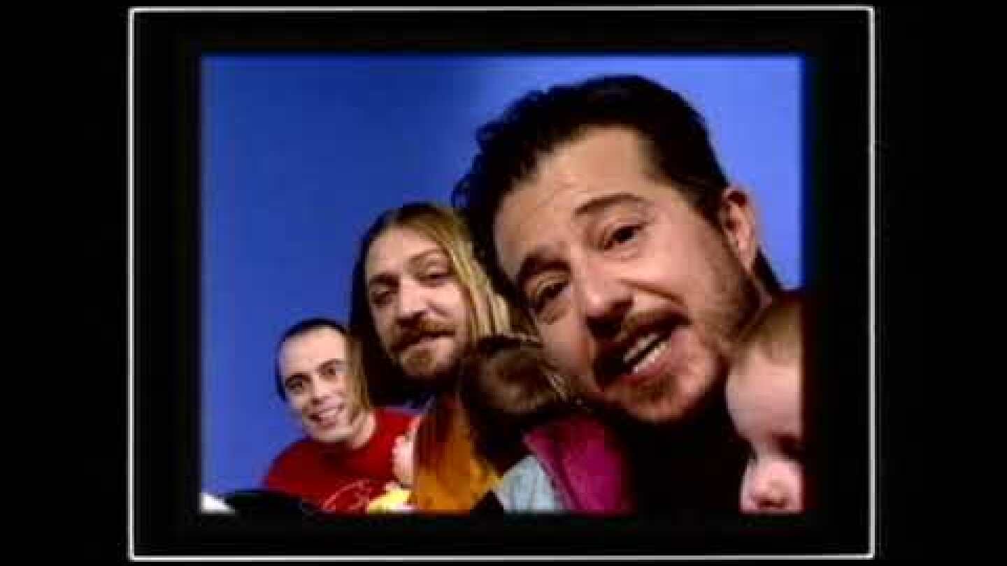 Ο ΜΙΧΑΛΗΣ | ΟΠΙΣΘΟΔΡΟΜΙΚΟΙ | Official Video Clip