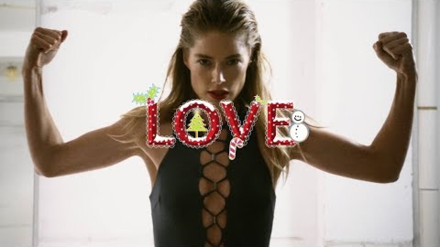 9th December | Doutzen Kroes by Phil Poynter | Love Advent 2017