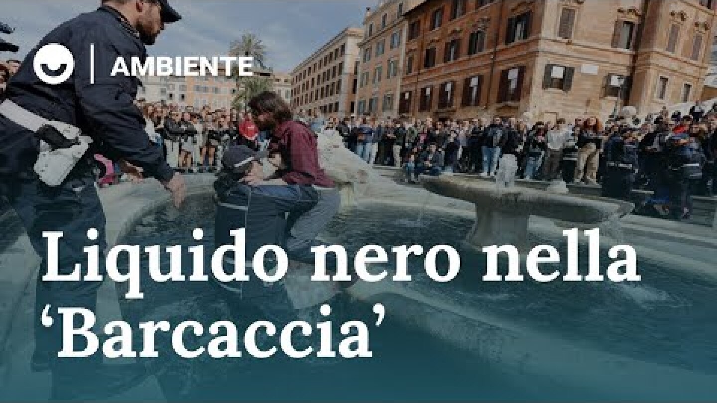 Blitz di Ultima generazione a Roma: versato liquido nero nella 'Barcaccia'