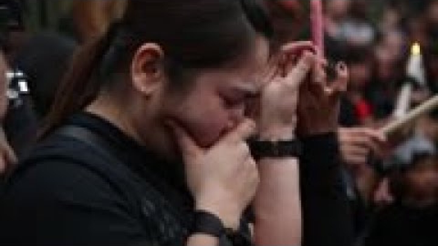 Hundreds pray for victims of Cyprus killings