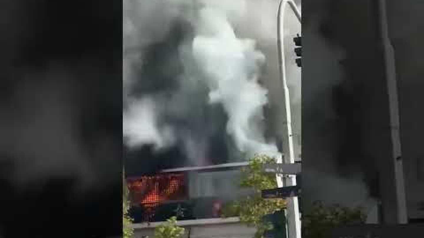 Φωτιά σε κατάστημα εστίασης στη Θεσσαλονίκη