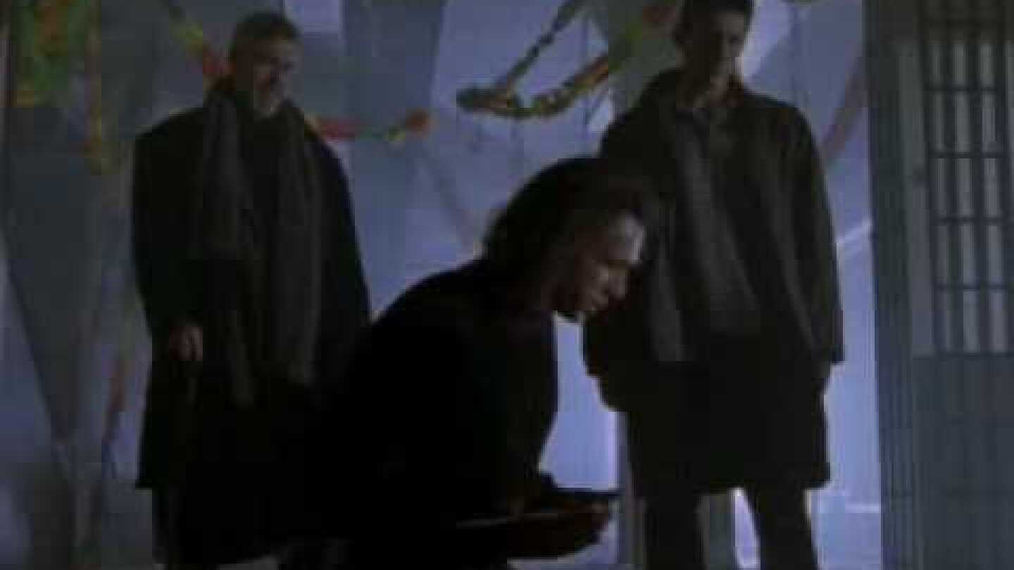 Highlander. Duncan MacLeod kills richie