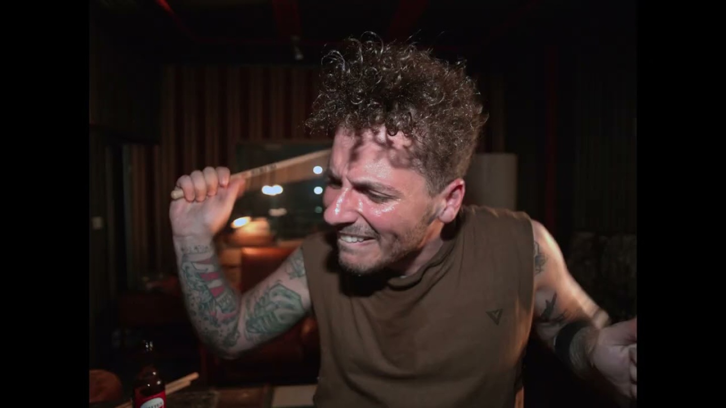 ΑΣΕ ΤΗΝ ΨΥΧΗ ΣΟΥ ΝΑ ΞΕΧΕΙΛΙΣΕΙ