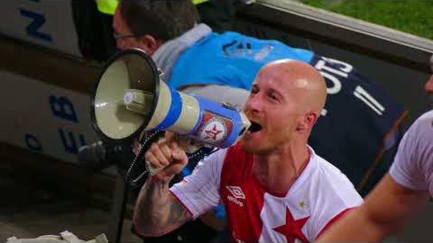 Míňo Stoch a jeho děkovačka po postupu do finále poháru (17.4.2018)