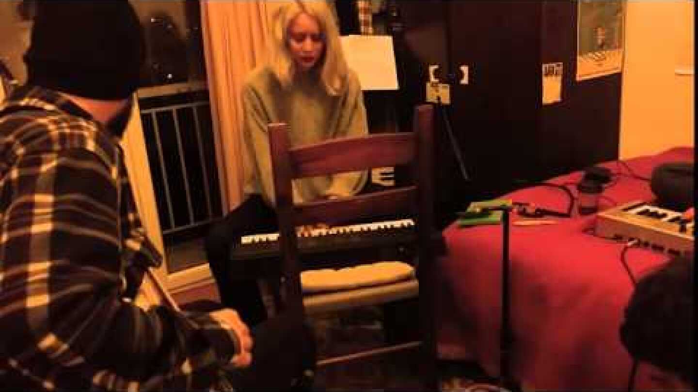 Nalyssa Green Quartet + Δεσποινίς Τρίχρωμη LIVE 27.3 / six d.o.g.s