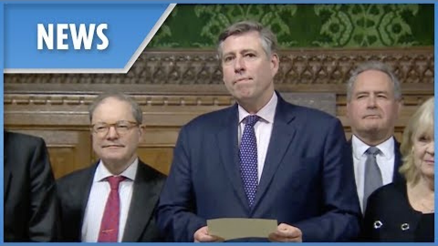 Theresa May wins confidence vote