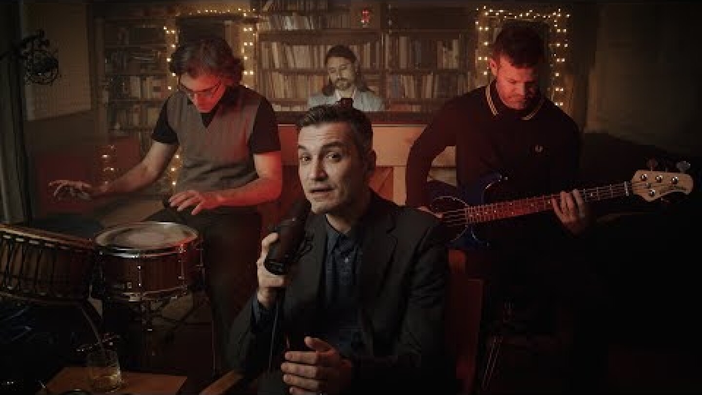 ΓΙΑΝ ΒΑΝ | Κάτω απ' τη Μαρκίζα