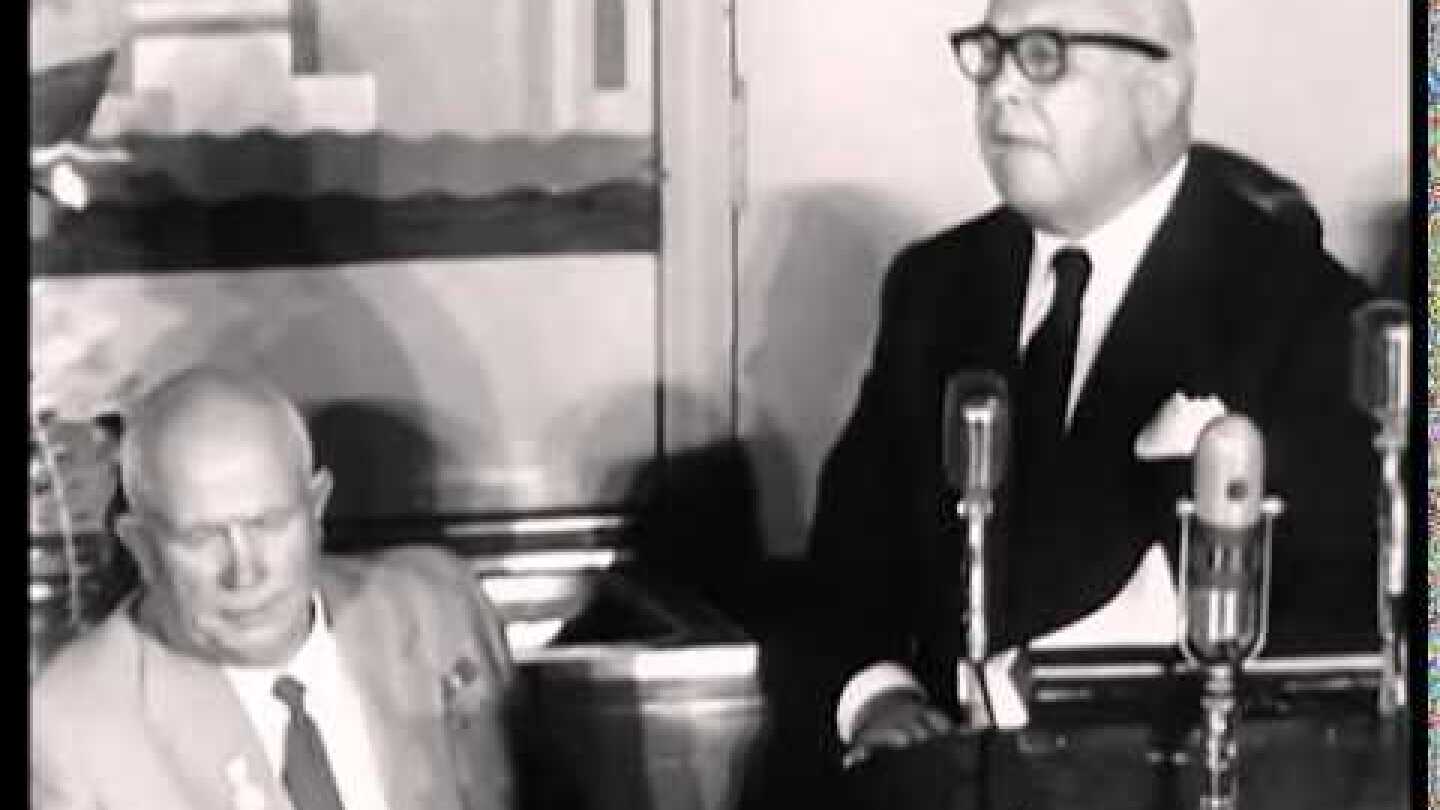 Ο Σπύρος Σκούρας "κάνει μαθήματα" καπιταλισμού στον Νικίτα Χρουστσόφ