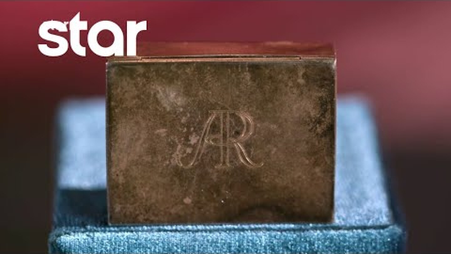 Cash or Trash | Η σπάνια μπομπονιέρα της Αθηνάς Ωνάση που δίχασε τους αγοραστές!