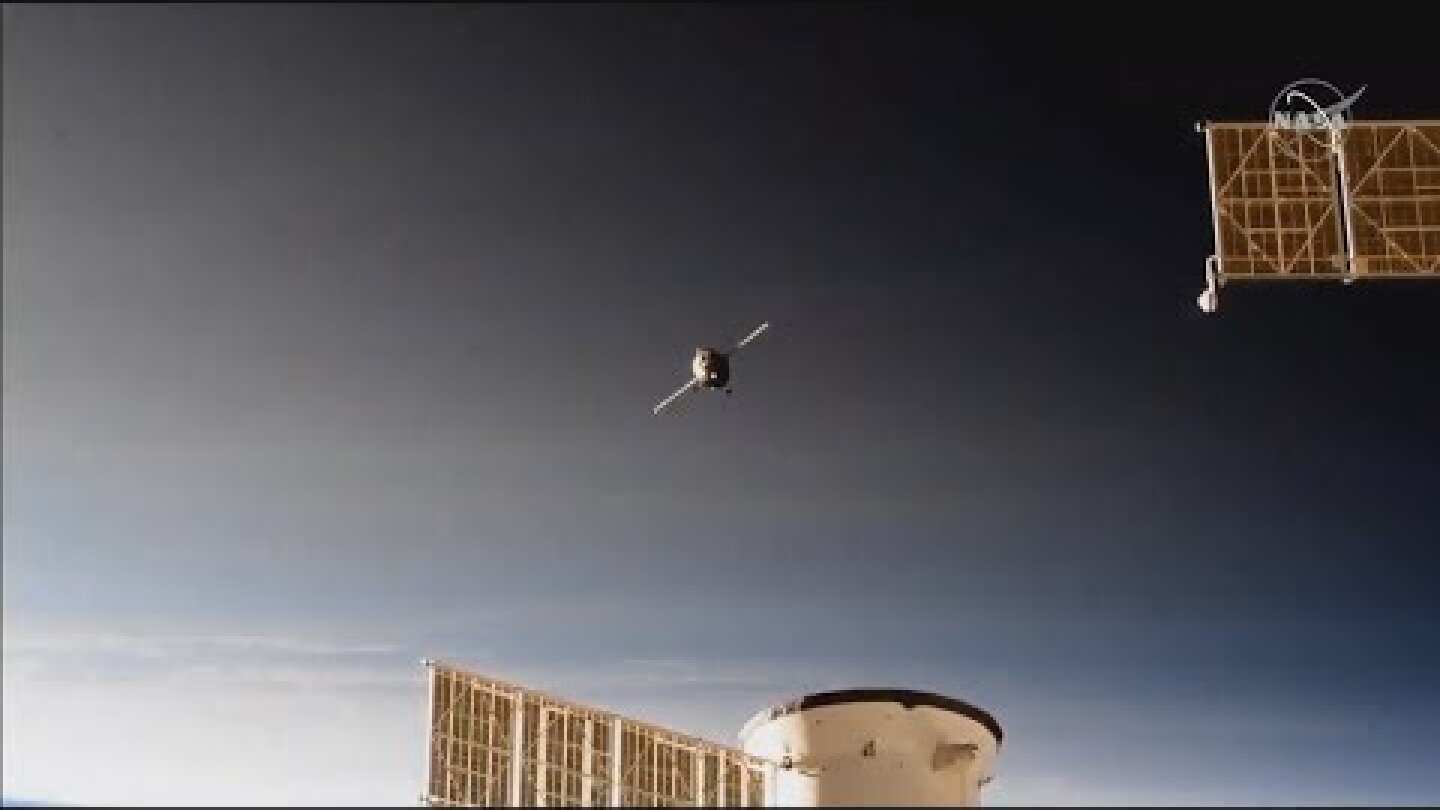 Το σκάφος soyuz MS-14, συνδέθηκε με τον  Διεθνή Διαστημικό Σταθμό ISS